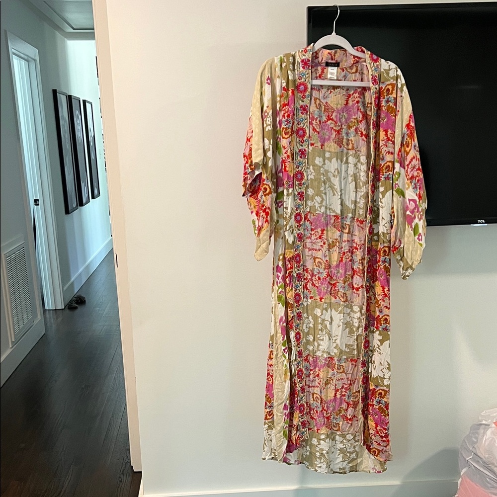SAACHI Floral Kimono